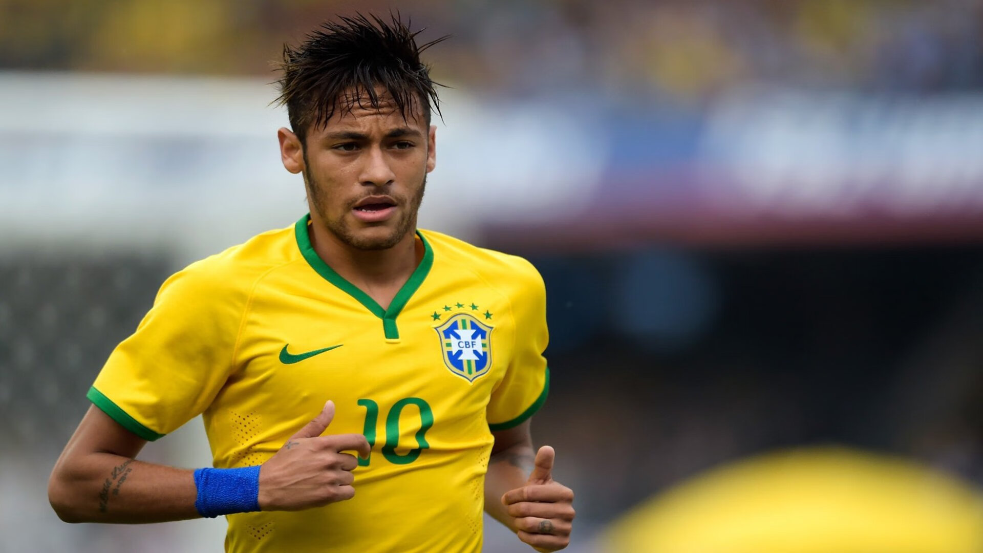 中超联赛国家队战败 球迷呼吁技战术改革，中超联赛投入